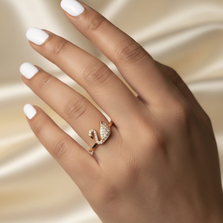 Lucky swan ring