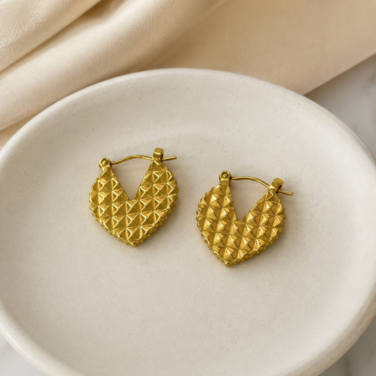 Verona Statement Hoops