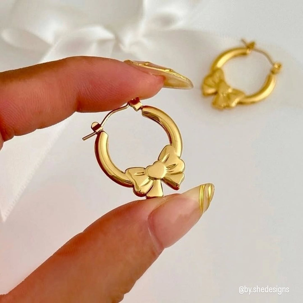 Aurelia Bow Hoops