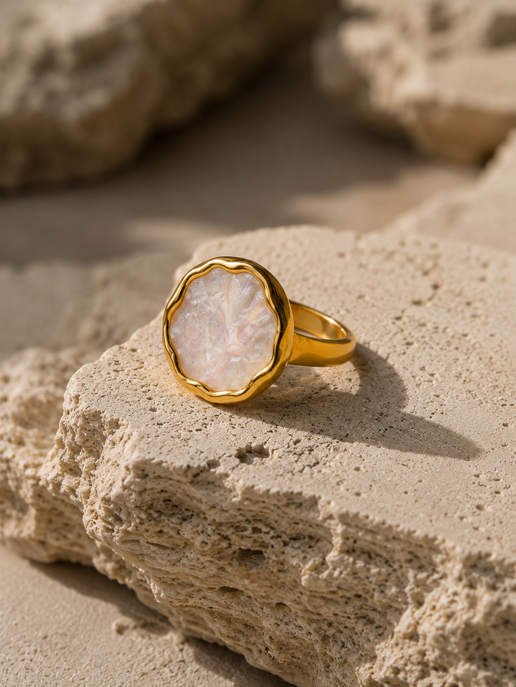 Solea Statement Ring