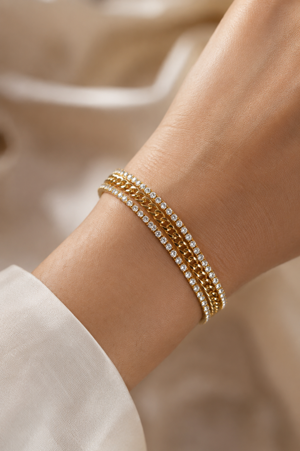 Layered Crystal Link Bracelet