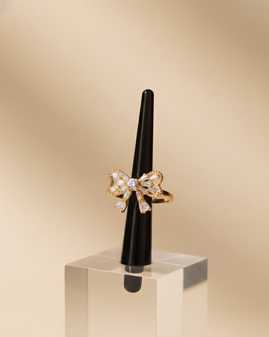 Elegant Bow Ring