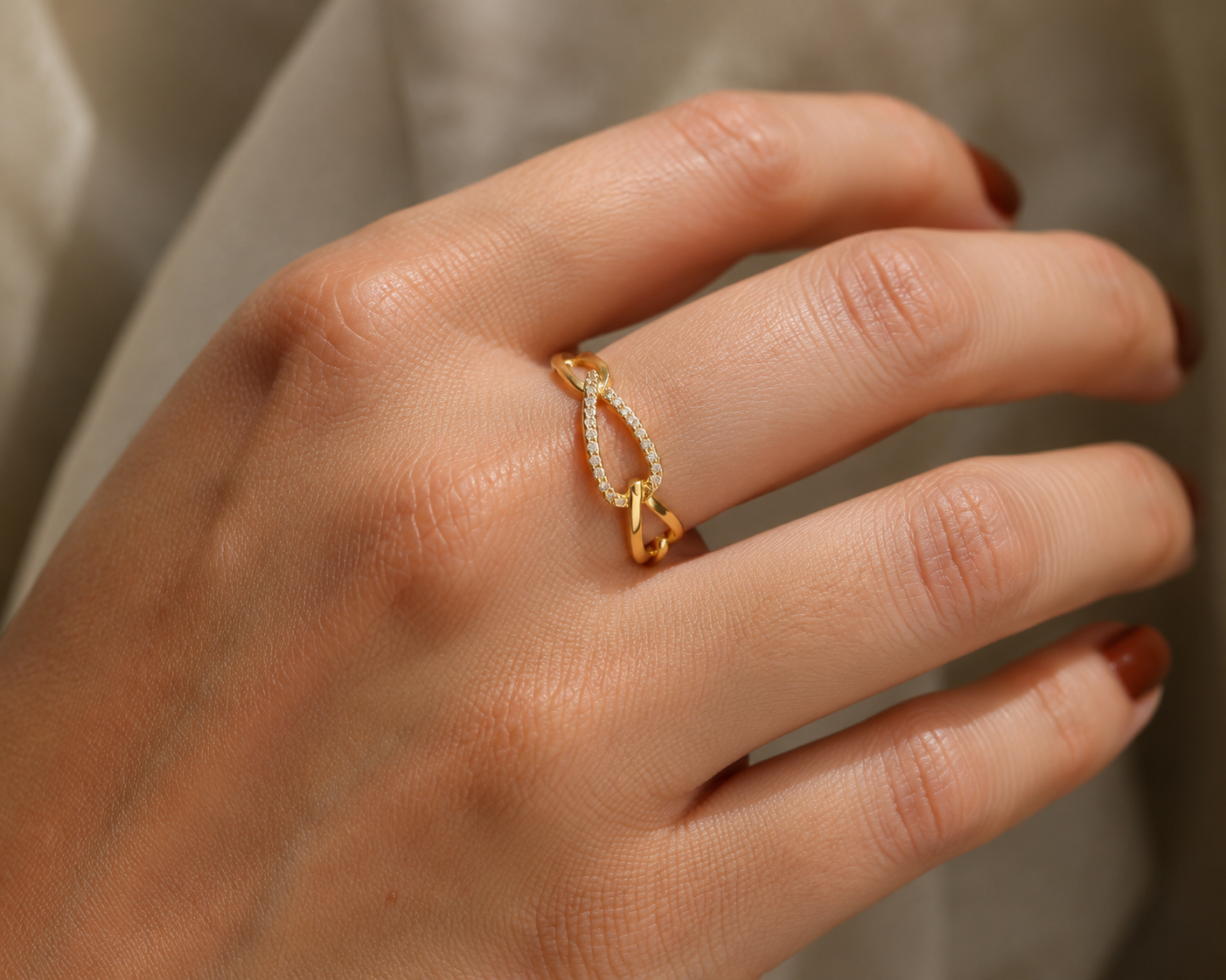 Infinity Link Ring