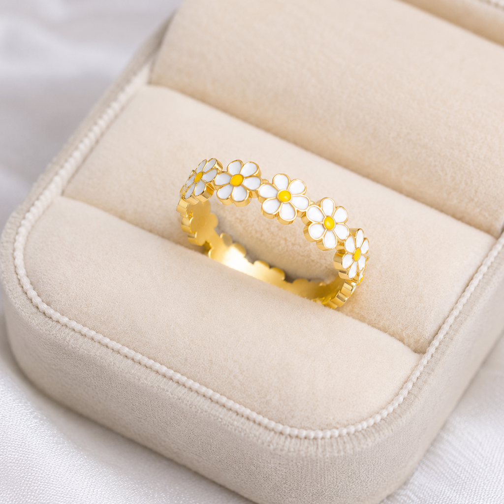 Daisy Bloom Ring